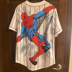 NWT Marvel size large button up the amazing Spider-Man jersey unisex
